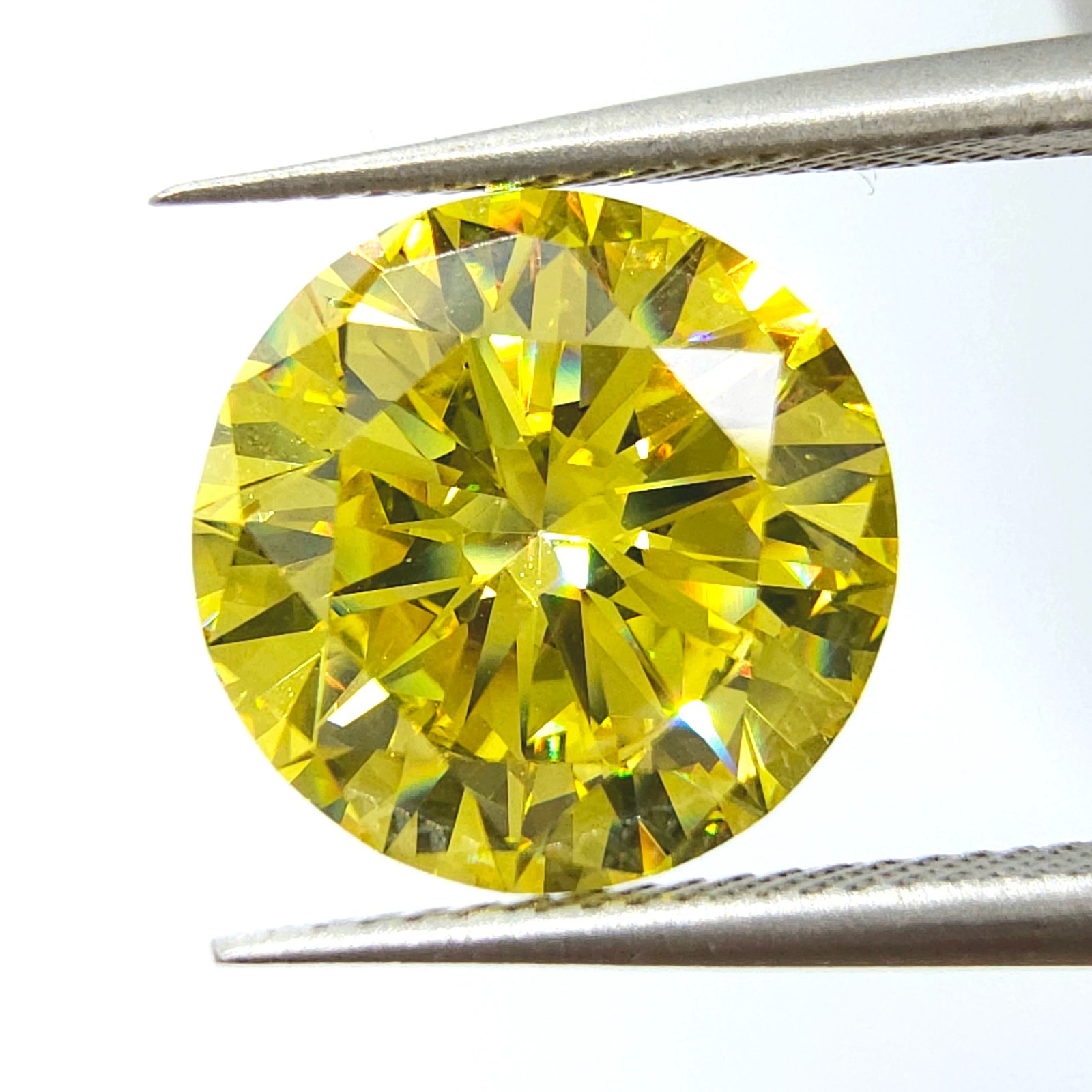4.31 ct Fancy Vivid Yellow VS1 Round SGL Cert Treated Color & Clarity Enhanced
