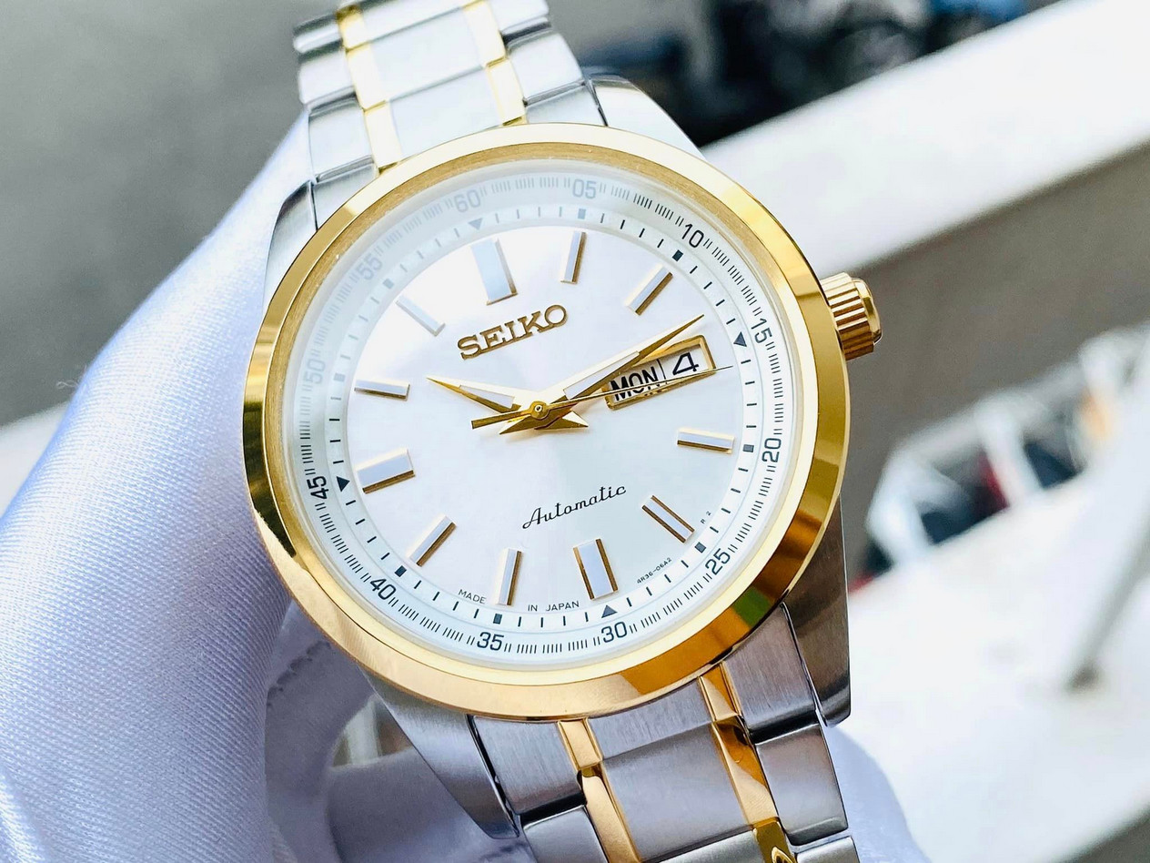 Seiko SARV004 Automatic White Dial Date Day Indicator Men’s Watch