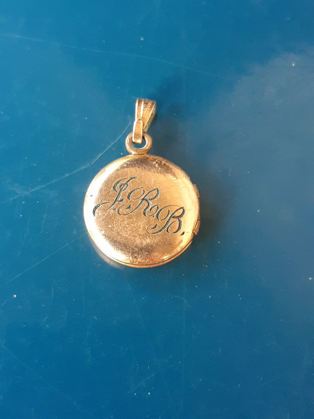 12K Gold Filled 1/20 GF Engraved Small Vintage Photo Locket Tiny W/Intials