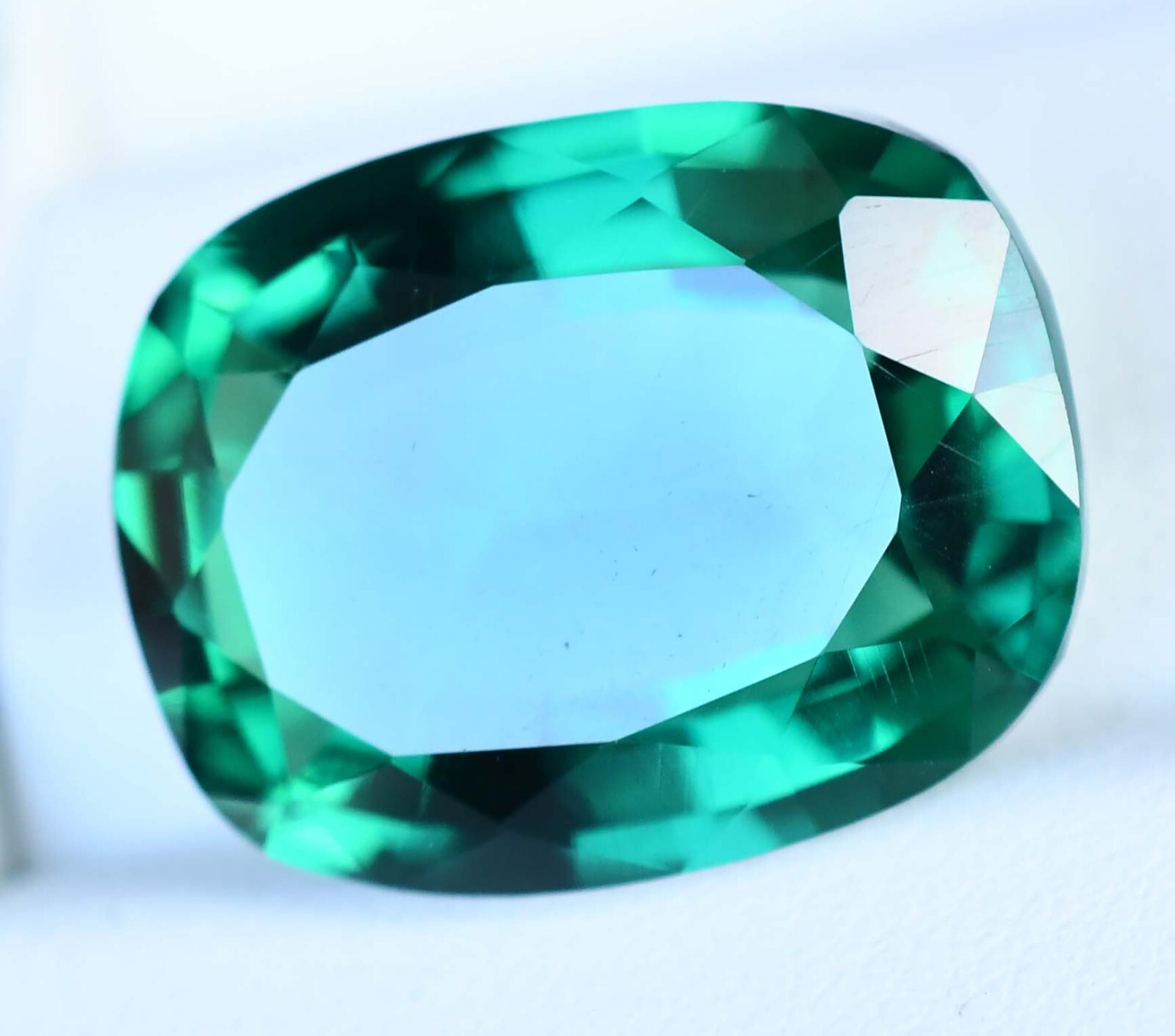 Natural Green Emerald 14.90 Ct Cushion Cut AGL Certified Stunning Loose Gemstone