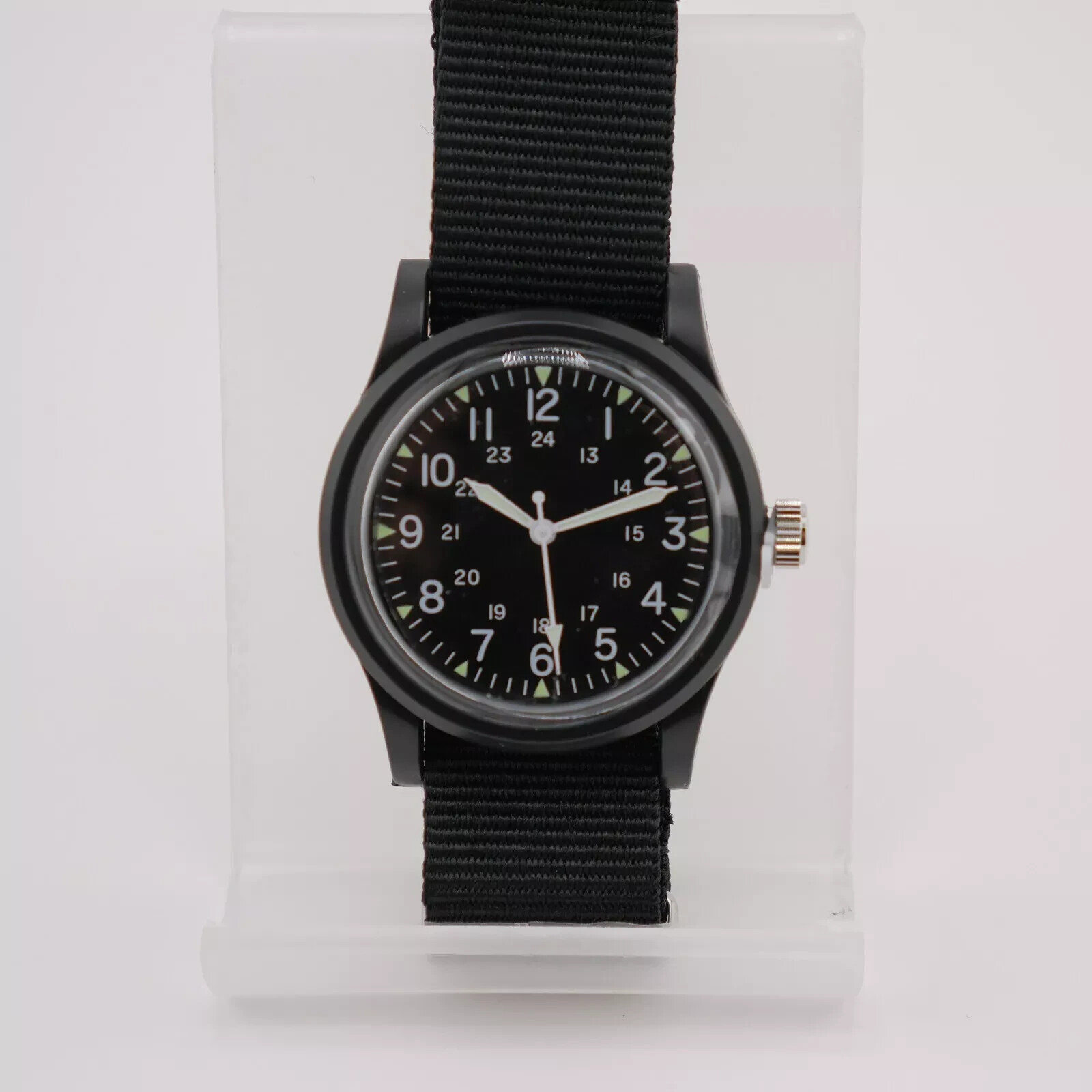 Daiso Military Watch Set of 2 Olive & Black Hattori Seiko Movement fromJAPAN