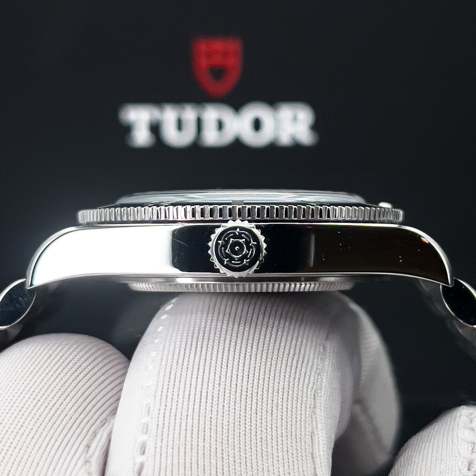 2025 Tudor Black Bay 54 “Lagoon Blue” M79000-0001 – Full Set