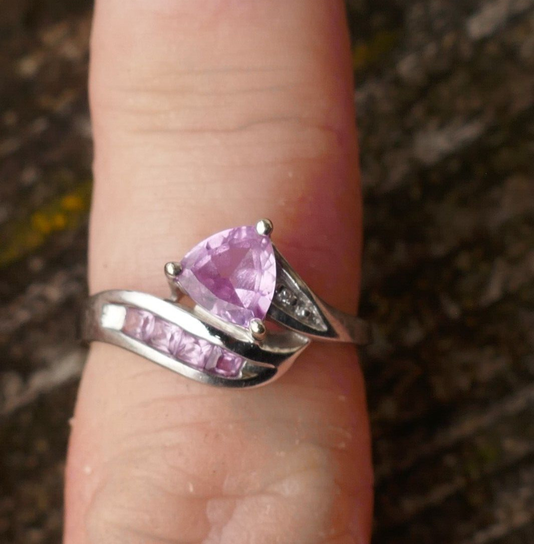 Vintage 10k White Gold Pink Sapphire & Diamond Accent Ring – Size 6.75