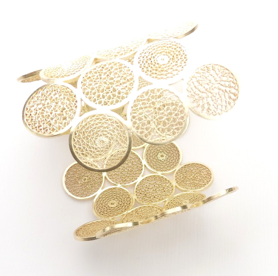 Colombian Handmade 43.70 Grs Filigree Bracelet Silver Gold Plated with 18k Gold