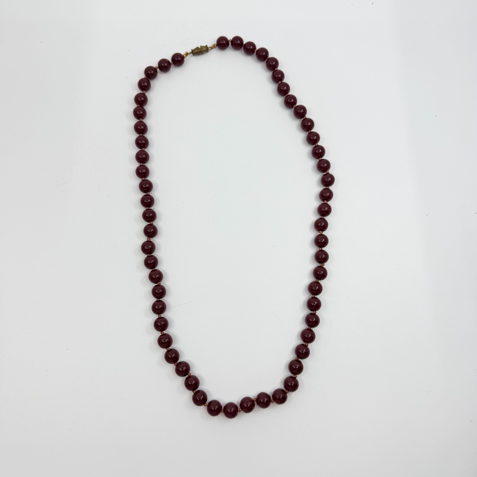 VTG Burgundy Red Glass Simulated Pearl Knotted Strand Necklace Boho Retro