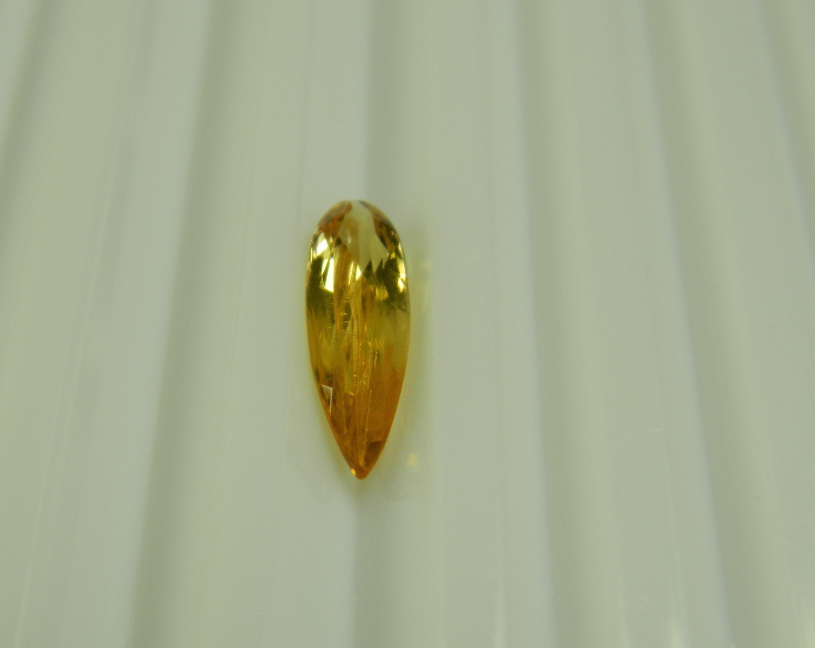 Imperial Topaz 1.85 Ct Clarity IF Pear Cut Natural Golden Brazil I075