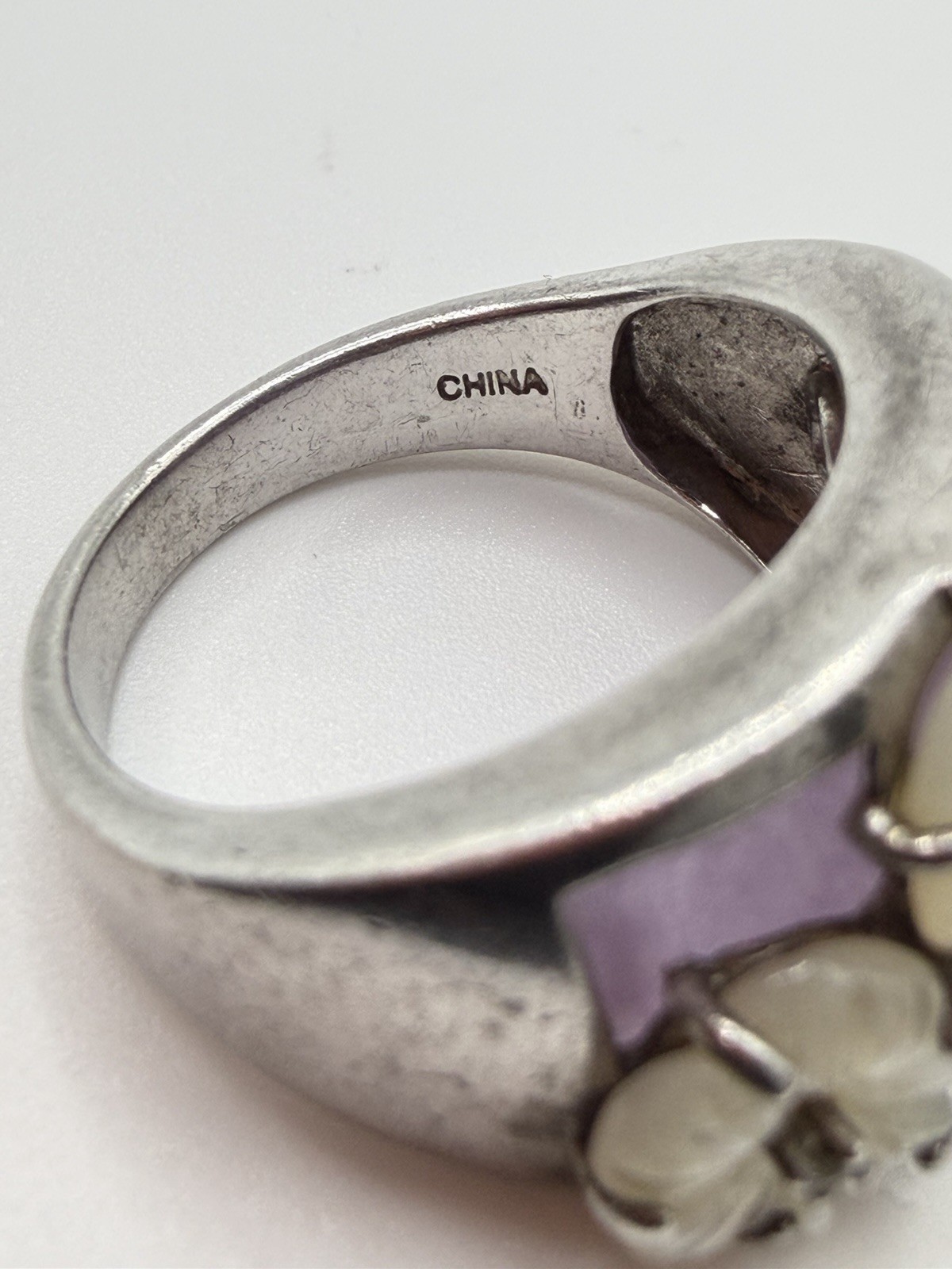 Sterling Silver 925 Amethyst Band With MOP Floral Decor Ring 8.15g, Size 9