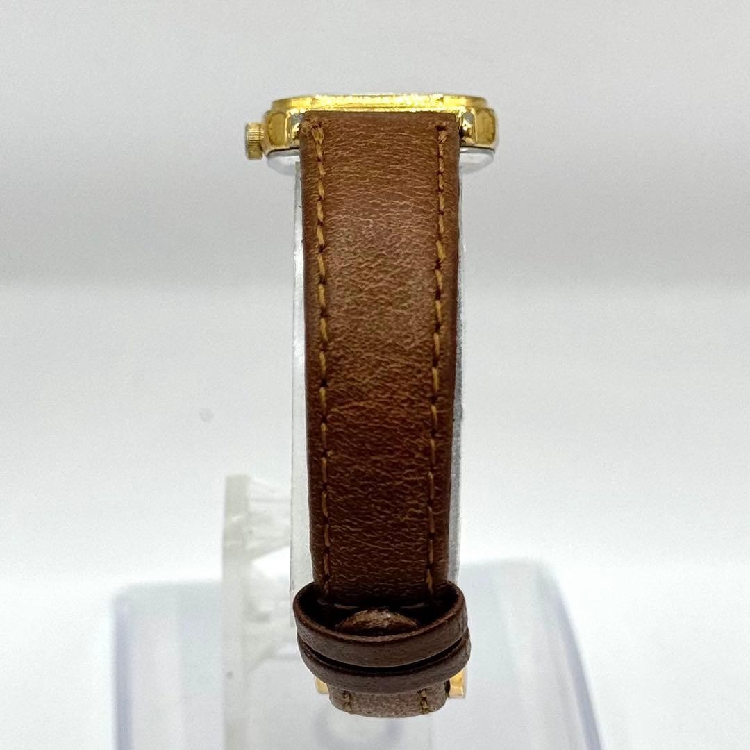 Excellent condition, fully functional SEIKO quartz square gold women’s watch