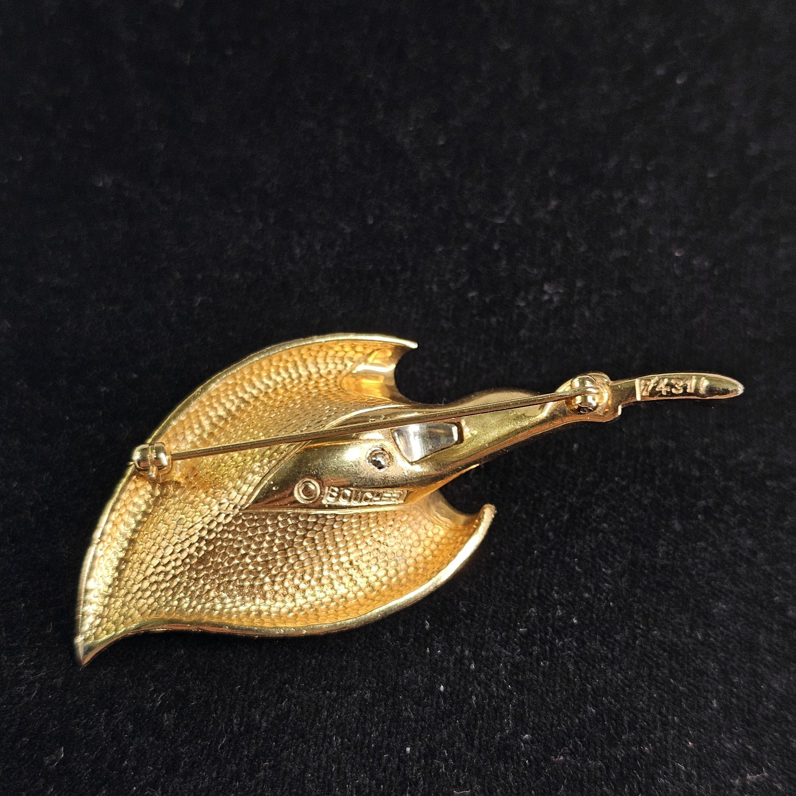 Vintage Marcel Boucher Calla Lily Pin Brooch Signed Gold Tone W/ Crystal Stones