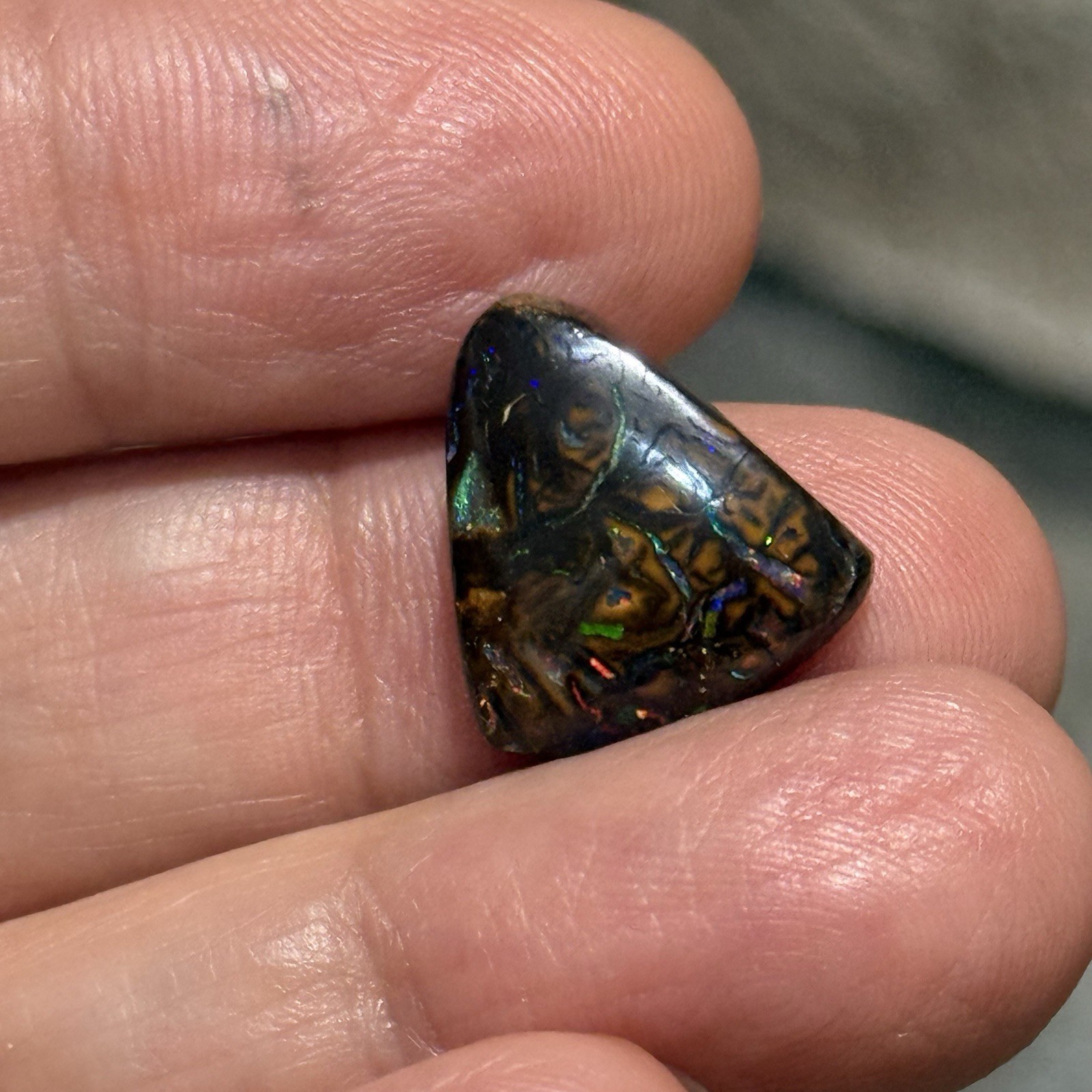 10.2ct 15.6×14.5×5.2mm Colorful Australian Koroit Boulder Opal Cabochon Gem