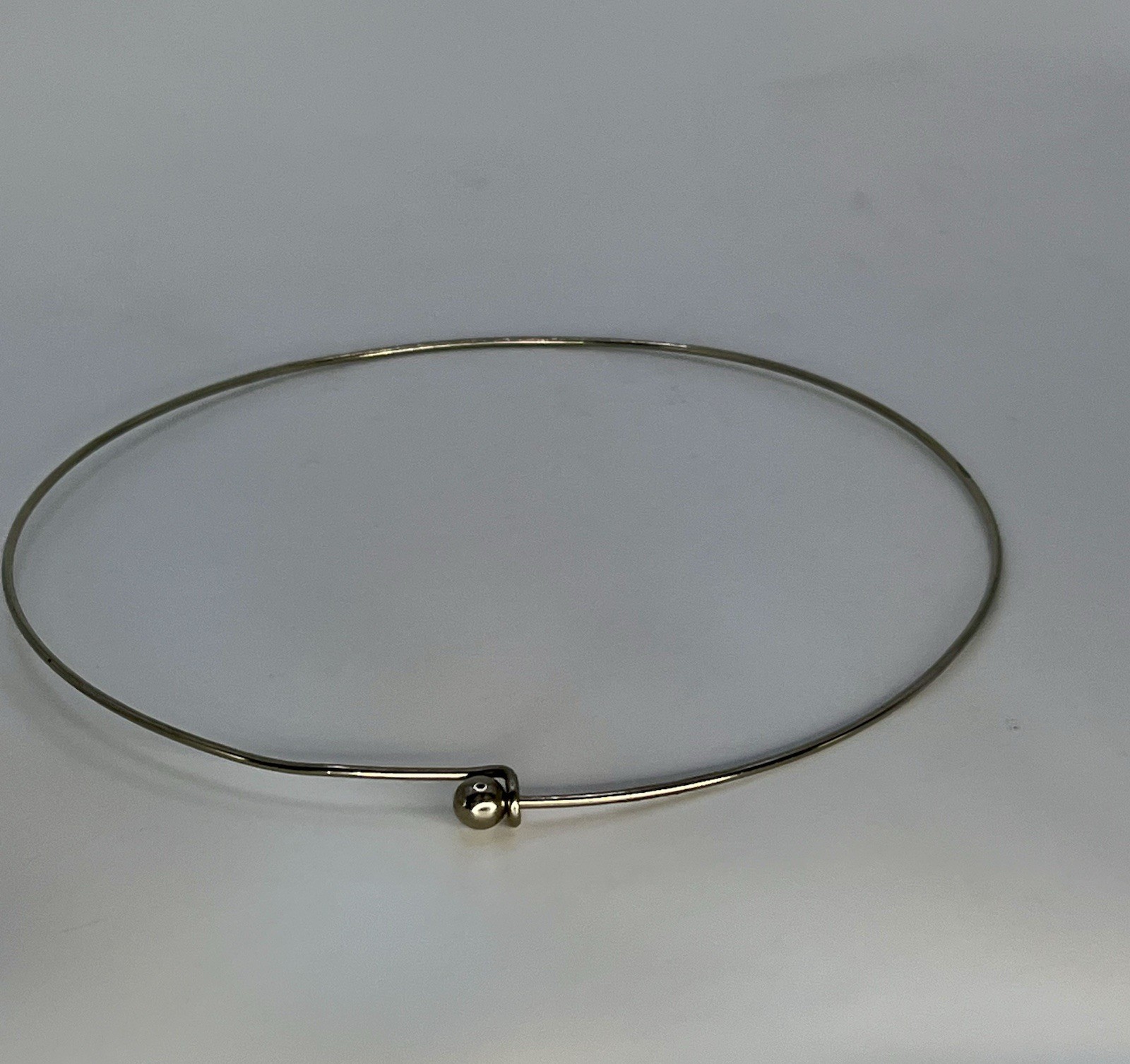 Vintage Estate Silver Tone Metal Wire Choker Necklace Hook Ball Closure 5”