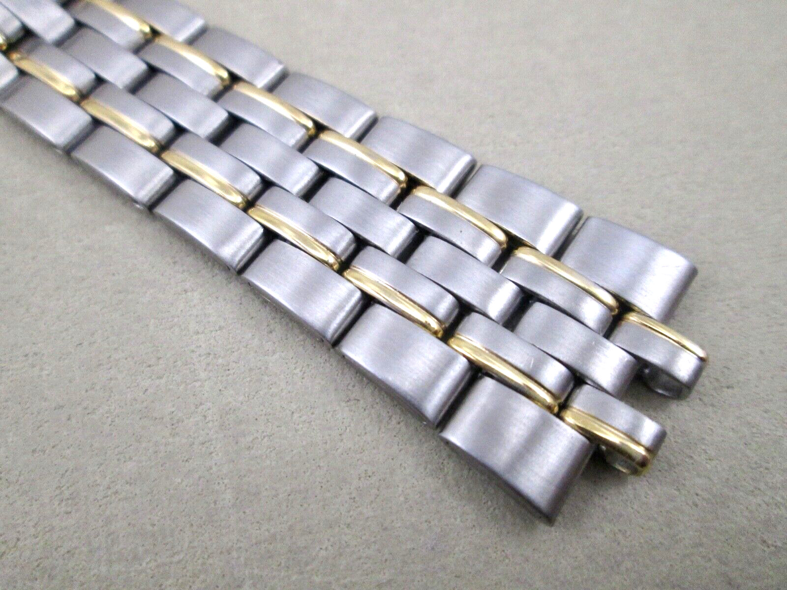 3mm 9mm 20mm lug size men’s st. steel watch band two tone fold over clasp 6.25″