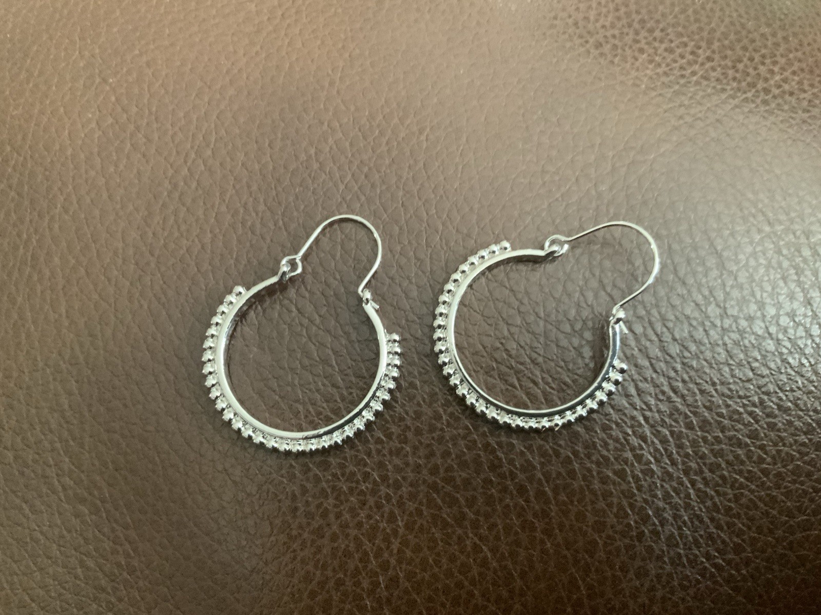 Sundance Balinese Silver Hoop Earrings Geometric Catalog Boho Tribal VTG Ethnic