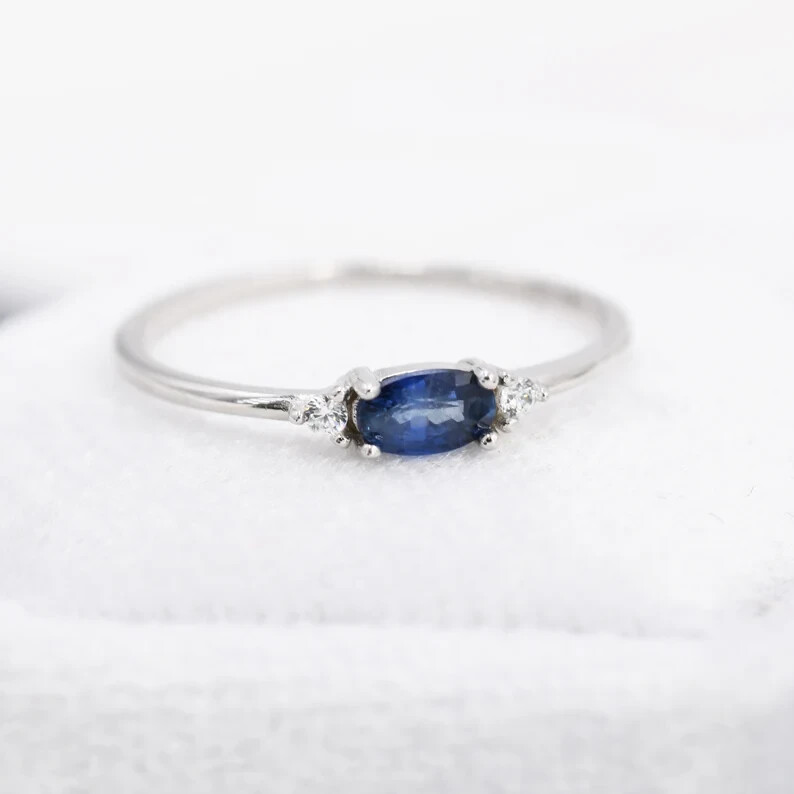 1.70Ct Oval Simulated Sapphire Women Engagement Band Ring 14k White Gold Plated