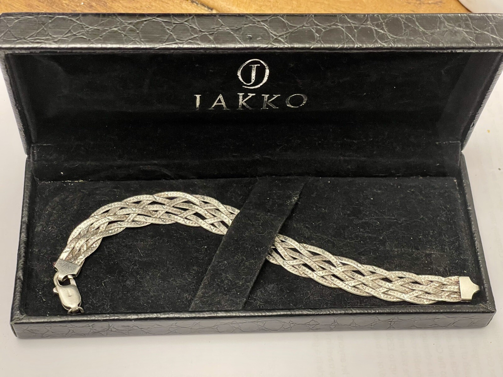 Vintage stunning Italian sterling silver bracelet as seen & Described 9.8gr