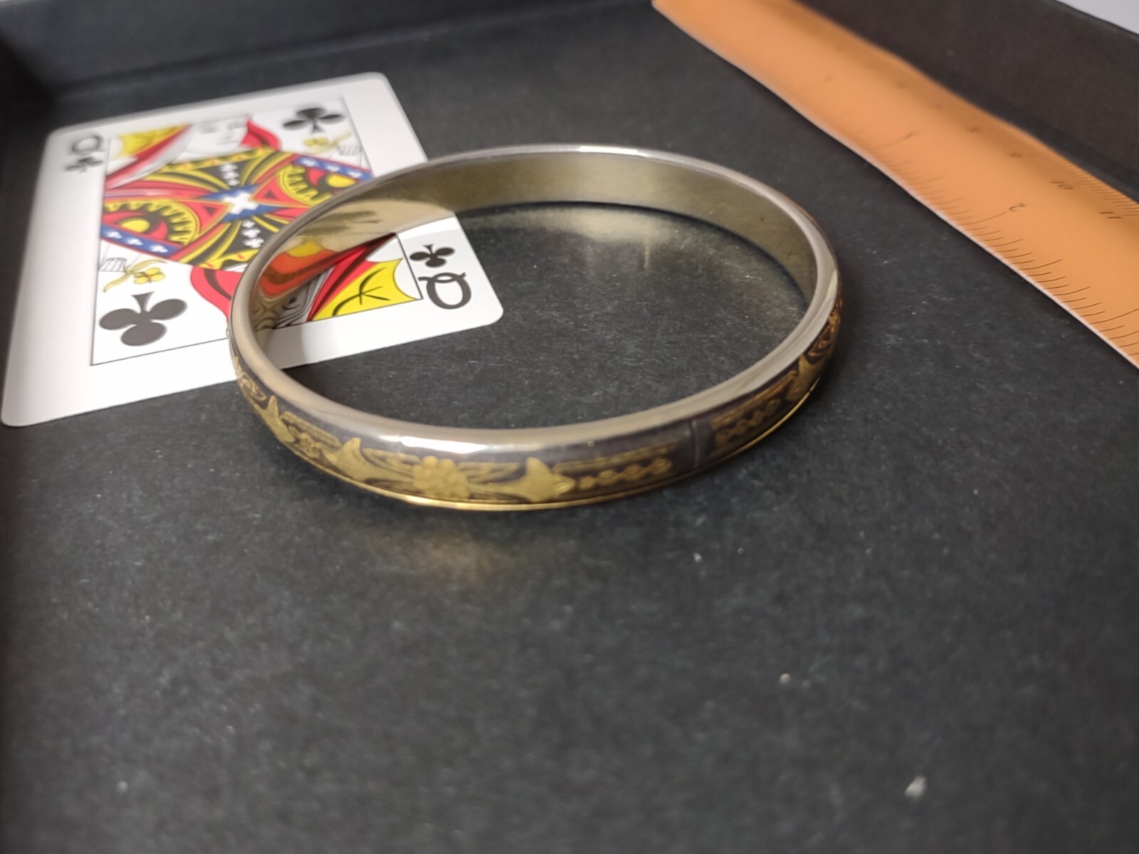 Vintage 7.5 Inch Damascene Bangle Bracelet