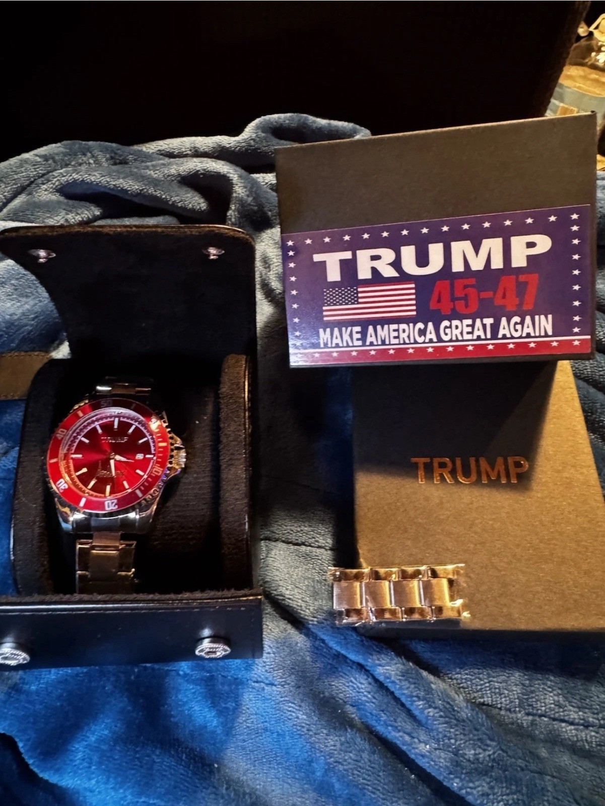 TRUMP VICTORY – Fight Fight Fight – RED BEAUTY – COMMEMORATIVE WATCH