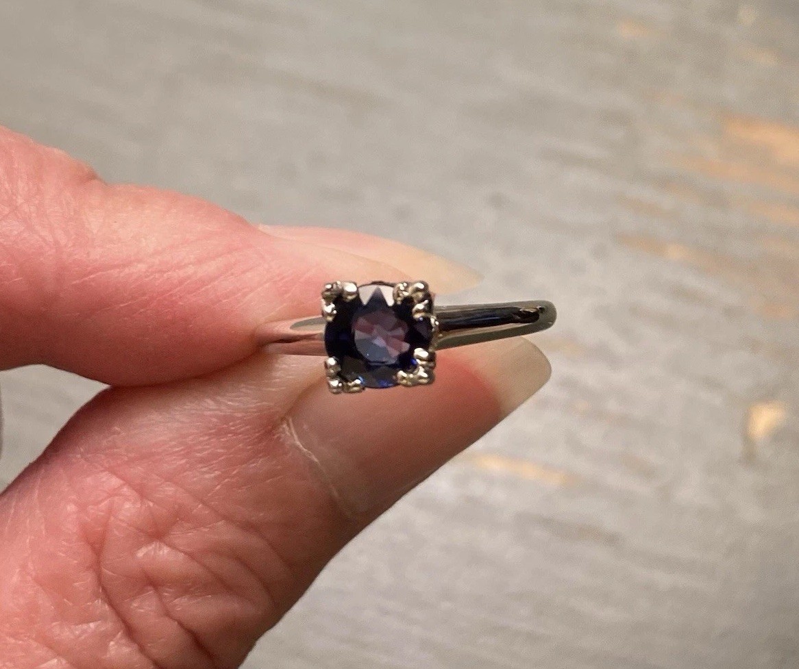 14k White Gold 1.04 Ct Ceylon Blue Sapphire Solitaire Ring Size 6.5
