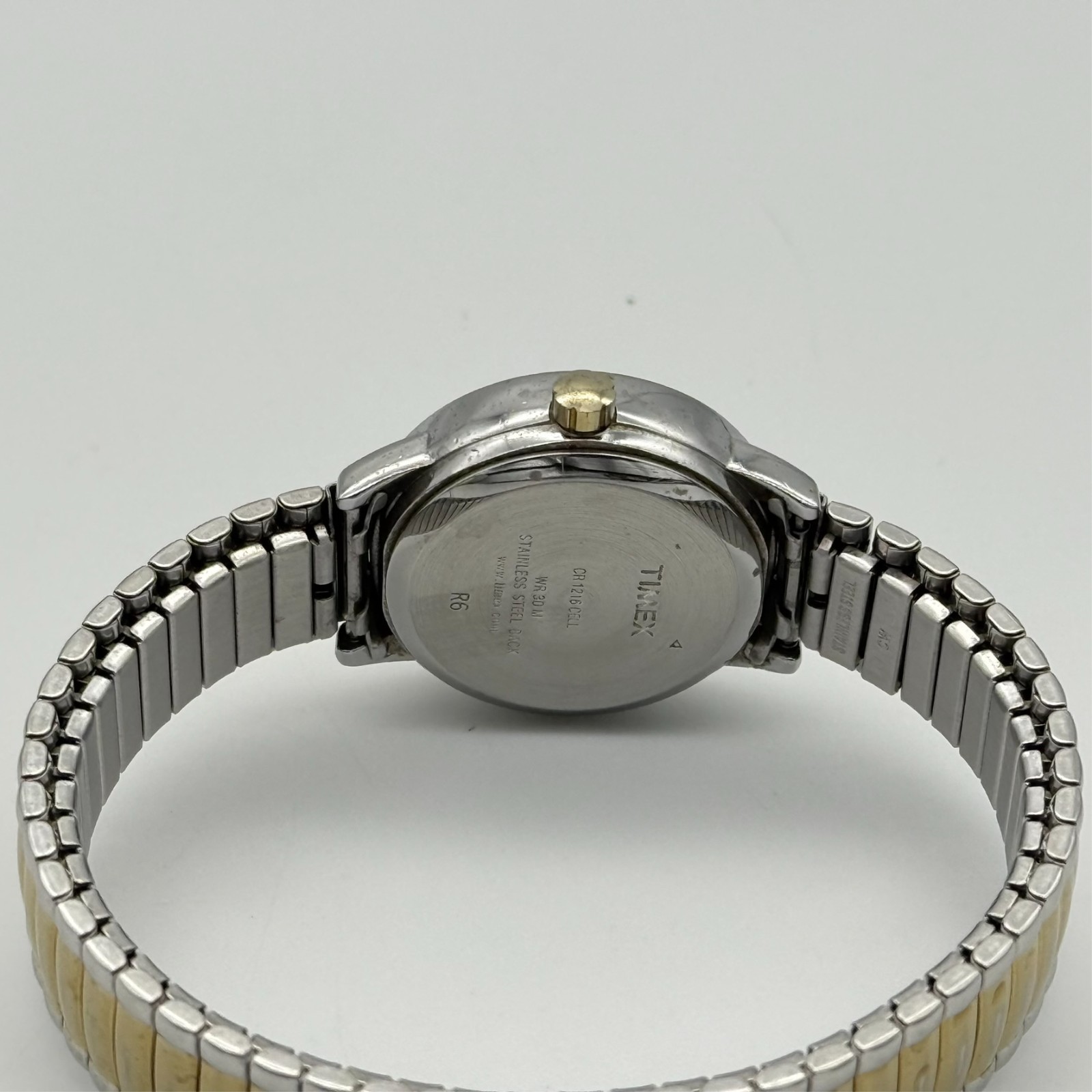Women’s TIMEX Two-Tone Classic Easy Reader Watch, 25mm, Date, Flex Band, Runs