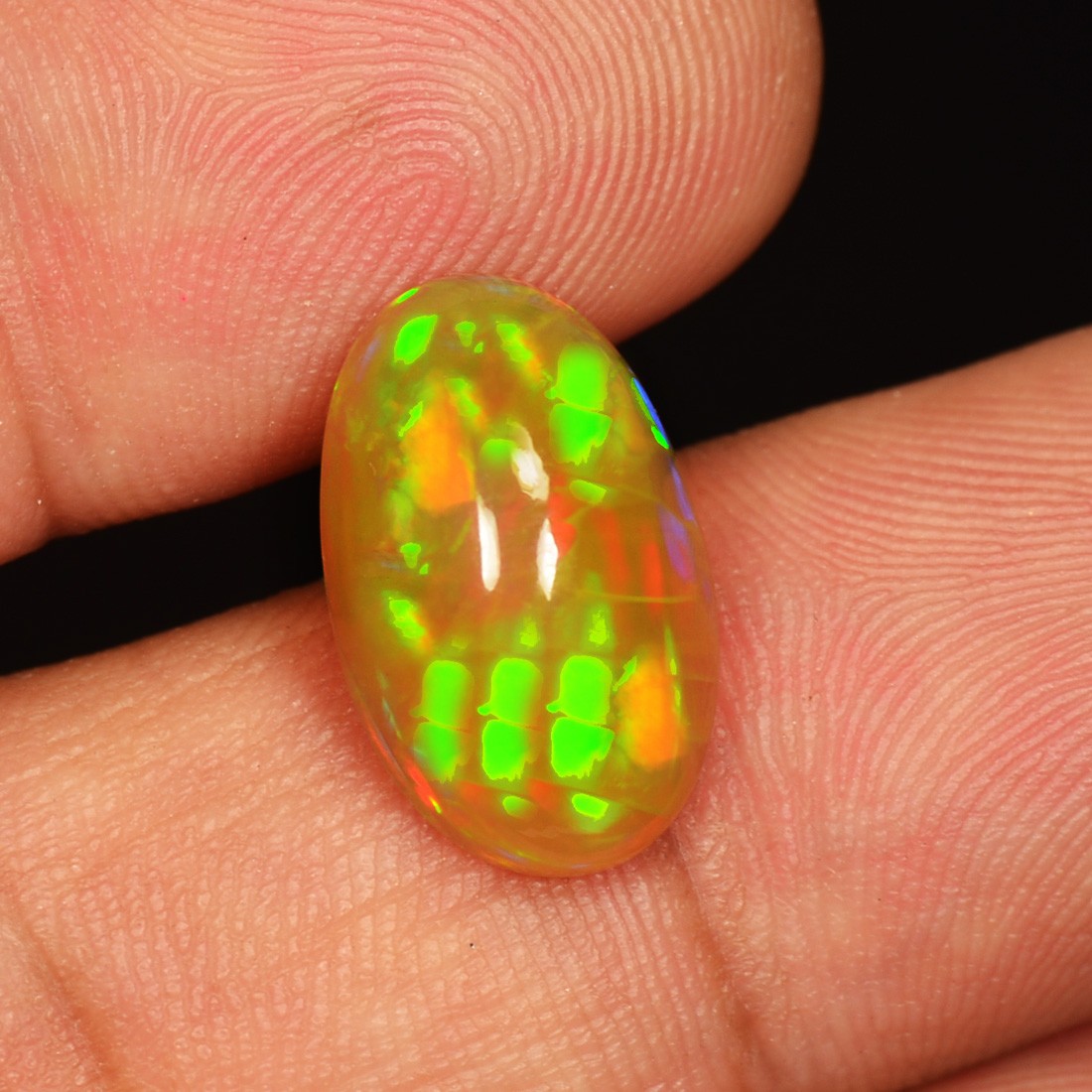 5.15 Cts MYSTICAL (16 x 10 mm) MULTI RAINBOW FLASH FLORAL HARLEQUIN PATTERN OPAL