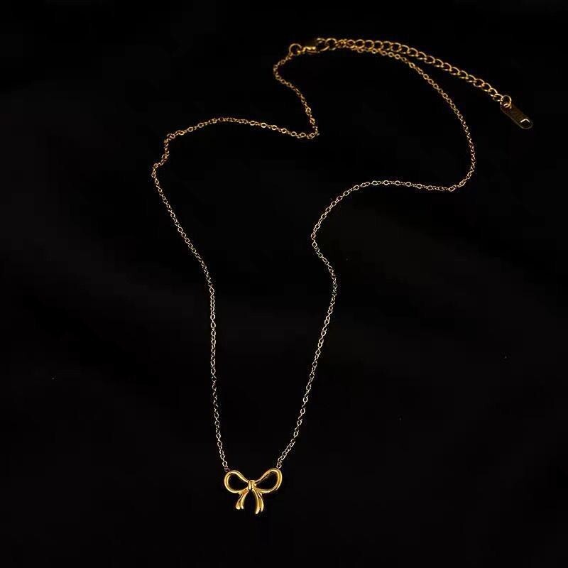 Womens Necklace Bow Bowknot Shape Pendant 18K Gold Plated Stainless Steel PE43