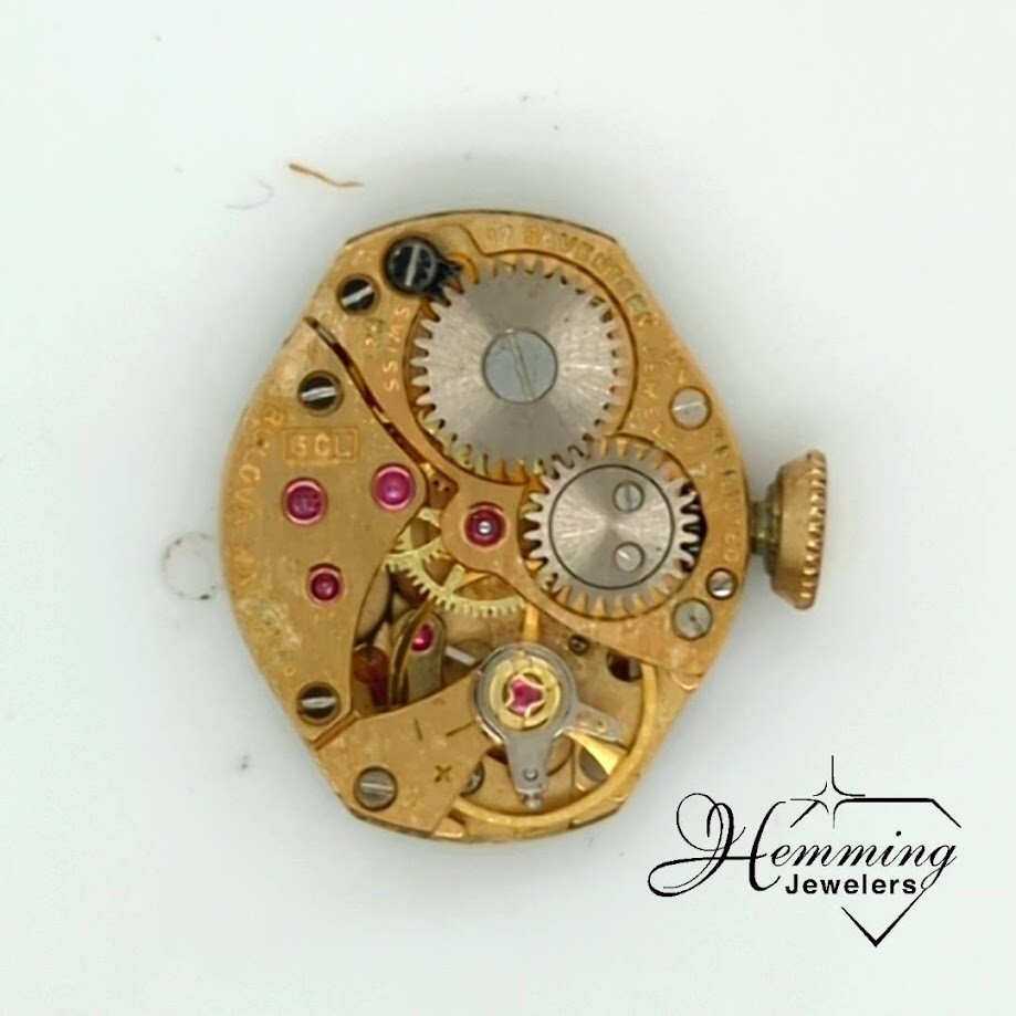 Bulova Model 6CL 17J Yellow/Black Watch Working for Parts/Repair