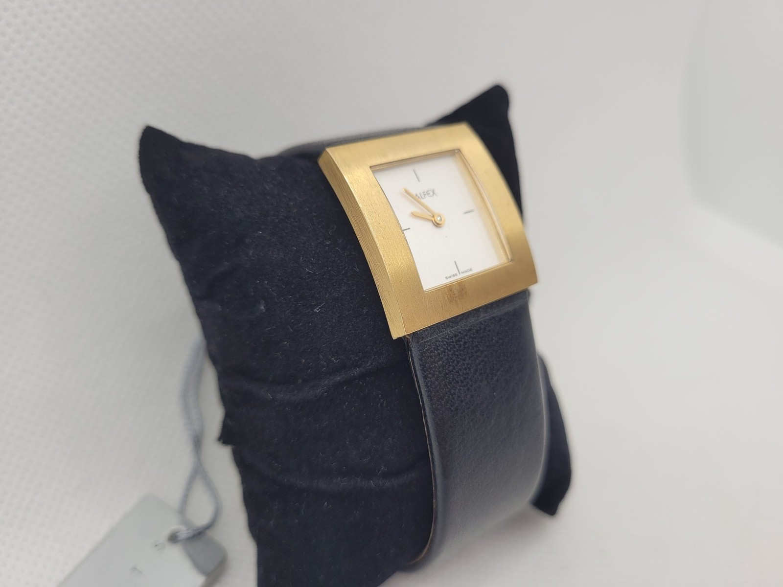 Alfex Women’s Wristwatch Swiss Made Gold Case Leather Strap 5217 R
