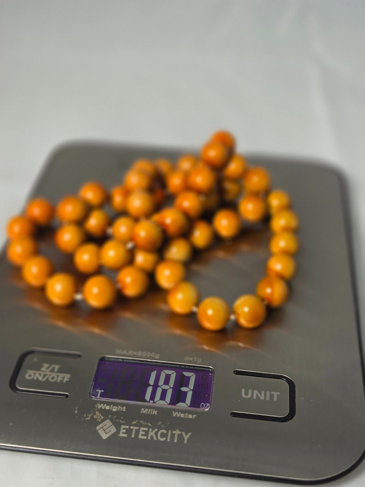 Vintage Natural Butterscotch Egg Yolk Amber Graduated Bead Necklace