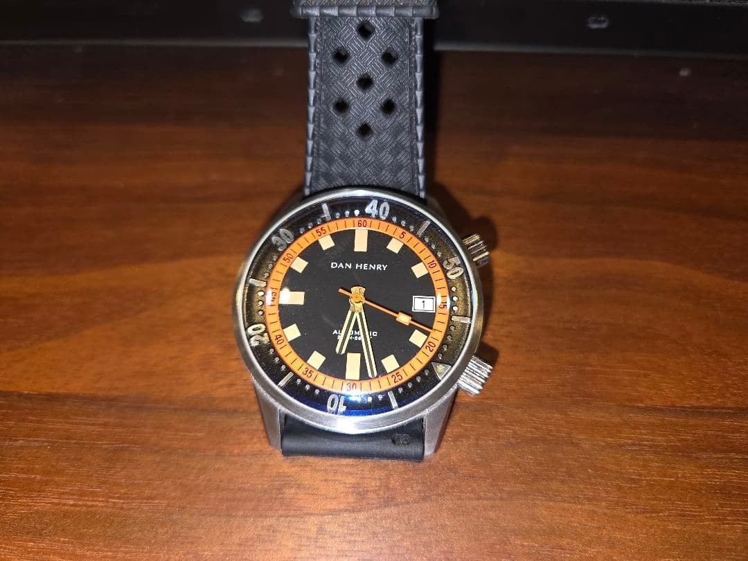 DAN HENRY Automatic Diver’s Analog Watch Men 70s Black Dial Tested Working Used