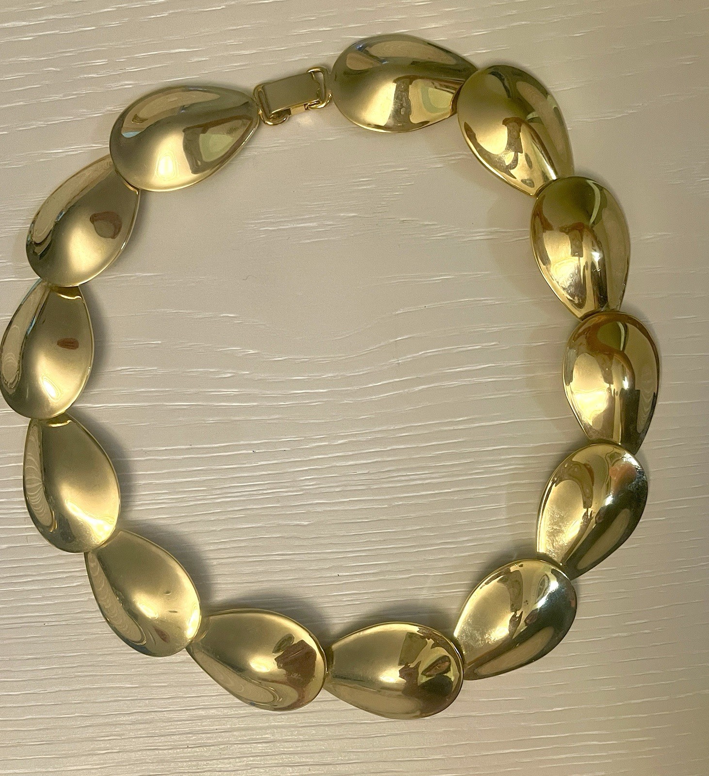 Vintage Estate Gold tone necklace Free Shipping