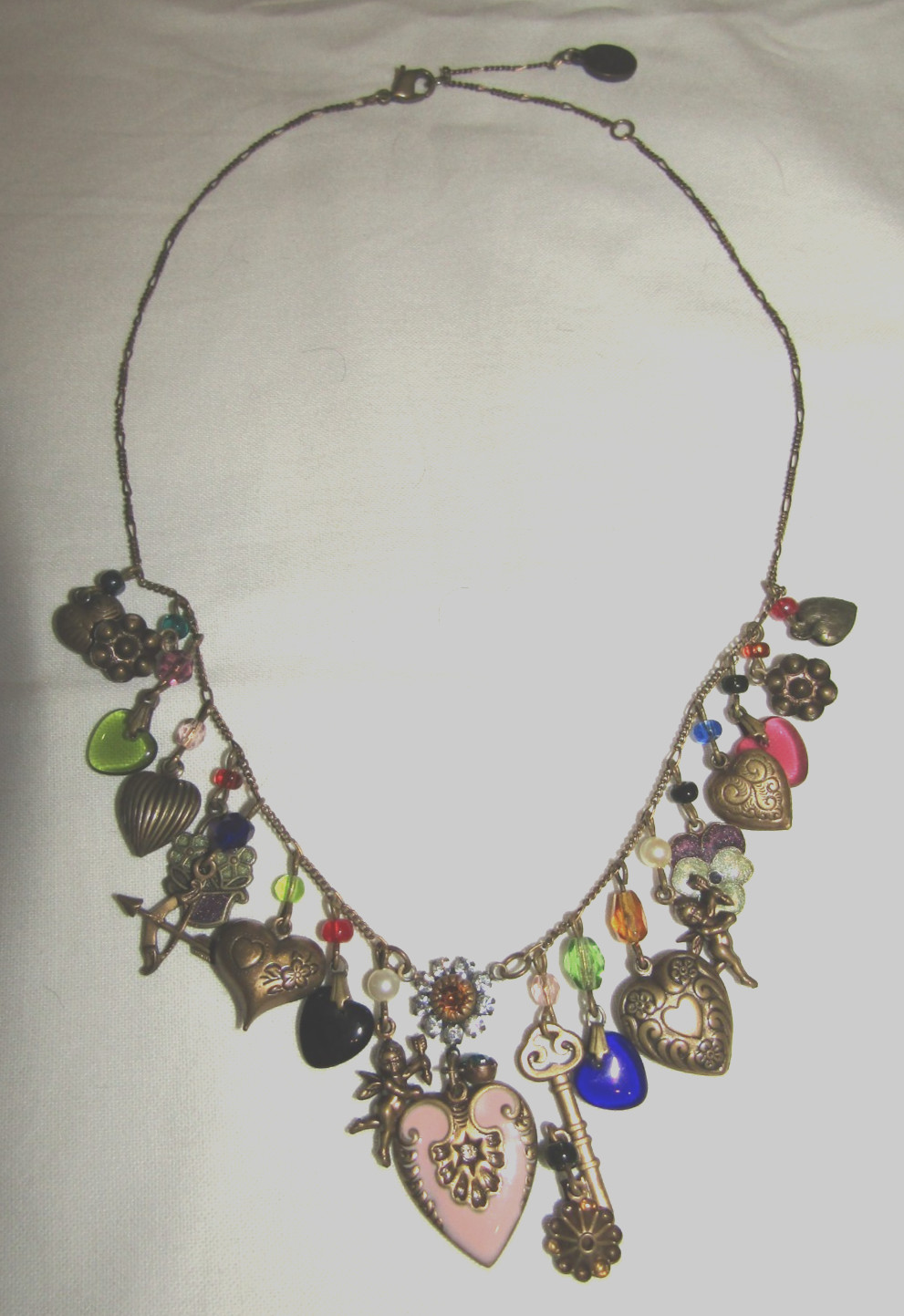 ANNE KOPLIK DESIGNS 18″ GOLD TONE CHAIN CHARM NECKLACE HEARTS CRYSTALS BEADS ETC