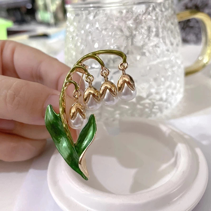 Enamel Green Plant Pearls Pin Tree Lotus Leaf Blueberry Cherry Flower Brooch