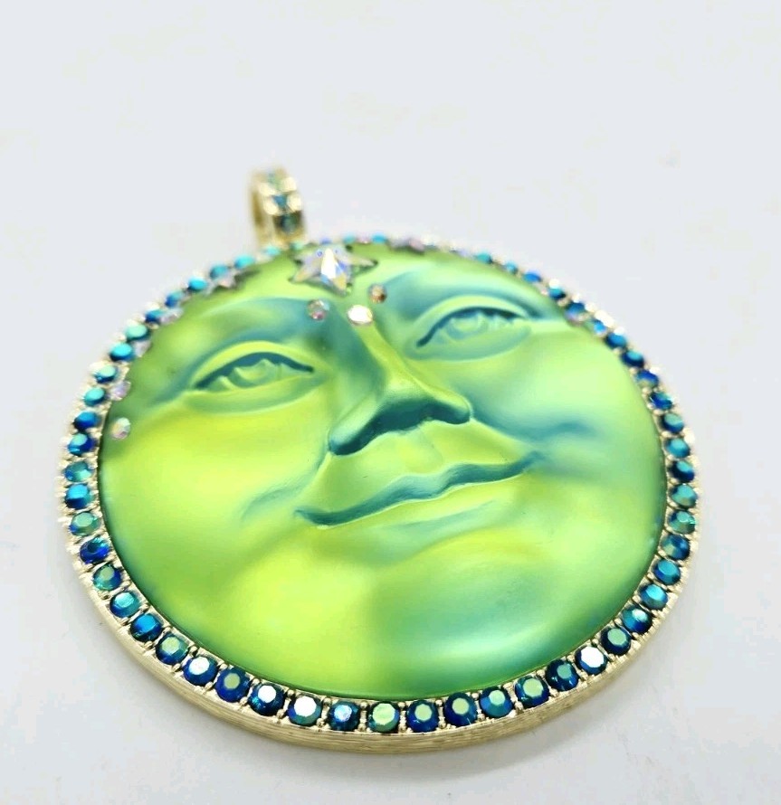 Kirks Folly Mystic Seaview Moon 50mm Magnetic Enhancer Gold tone Green Sphinx