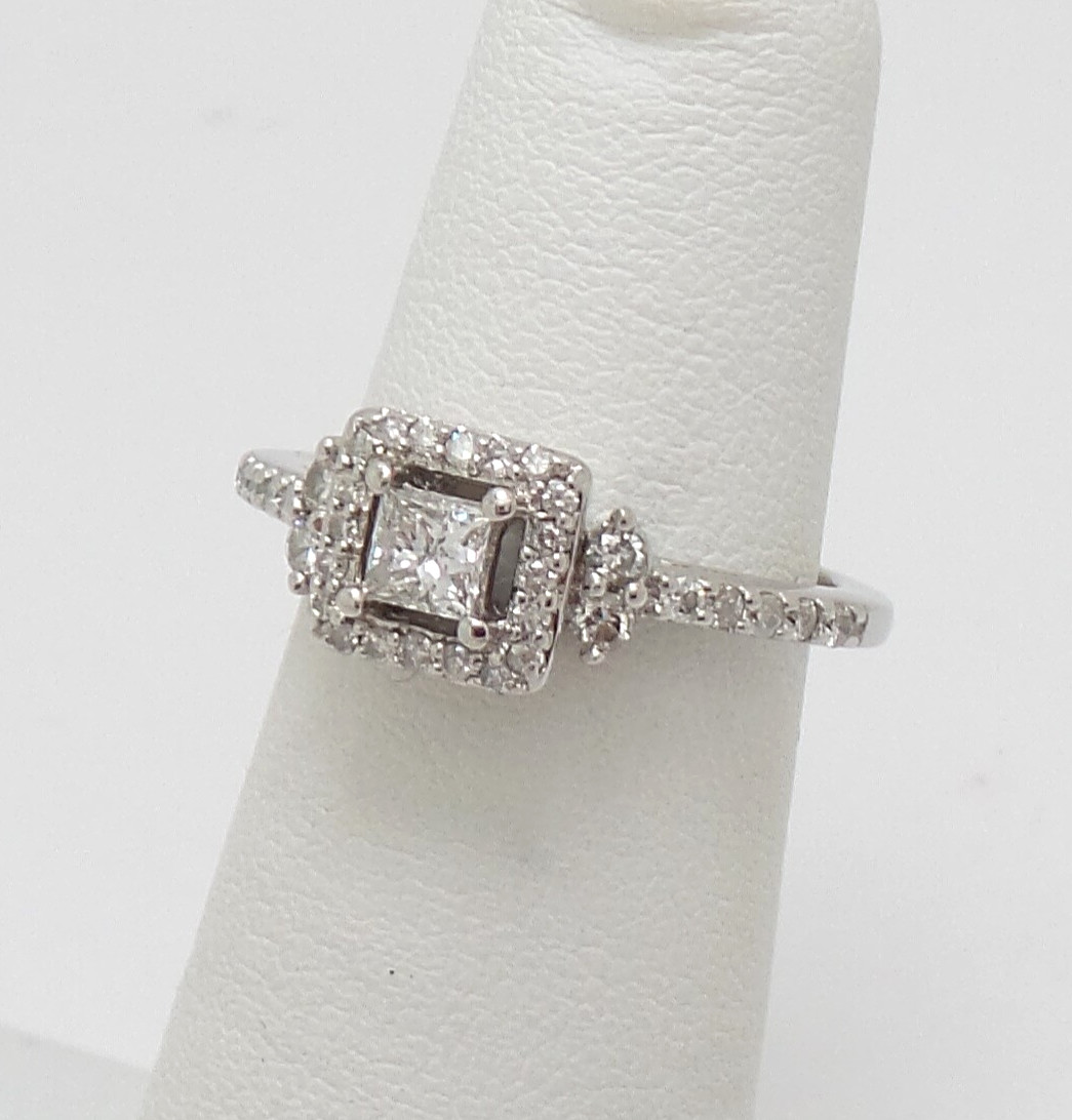 1/2CT Natural Diamond Anniversary Engagement Wedding Bridal Ring 14K White Gold