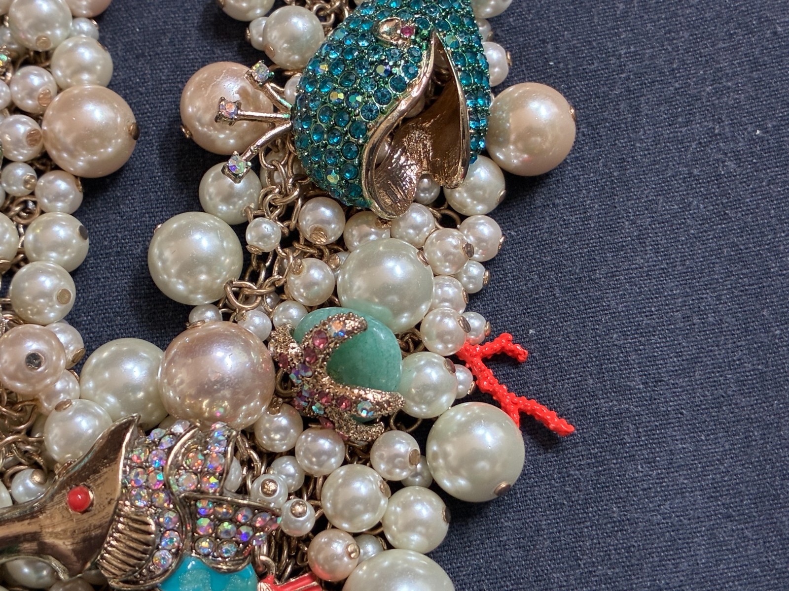 Betsey Johnson Necklace & Earrings Set Nautical Theme Sea Horse Shells BJ103
