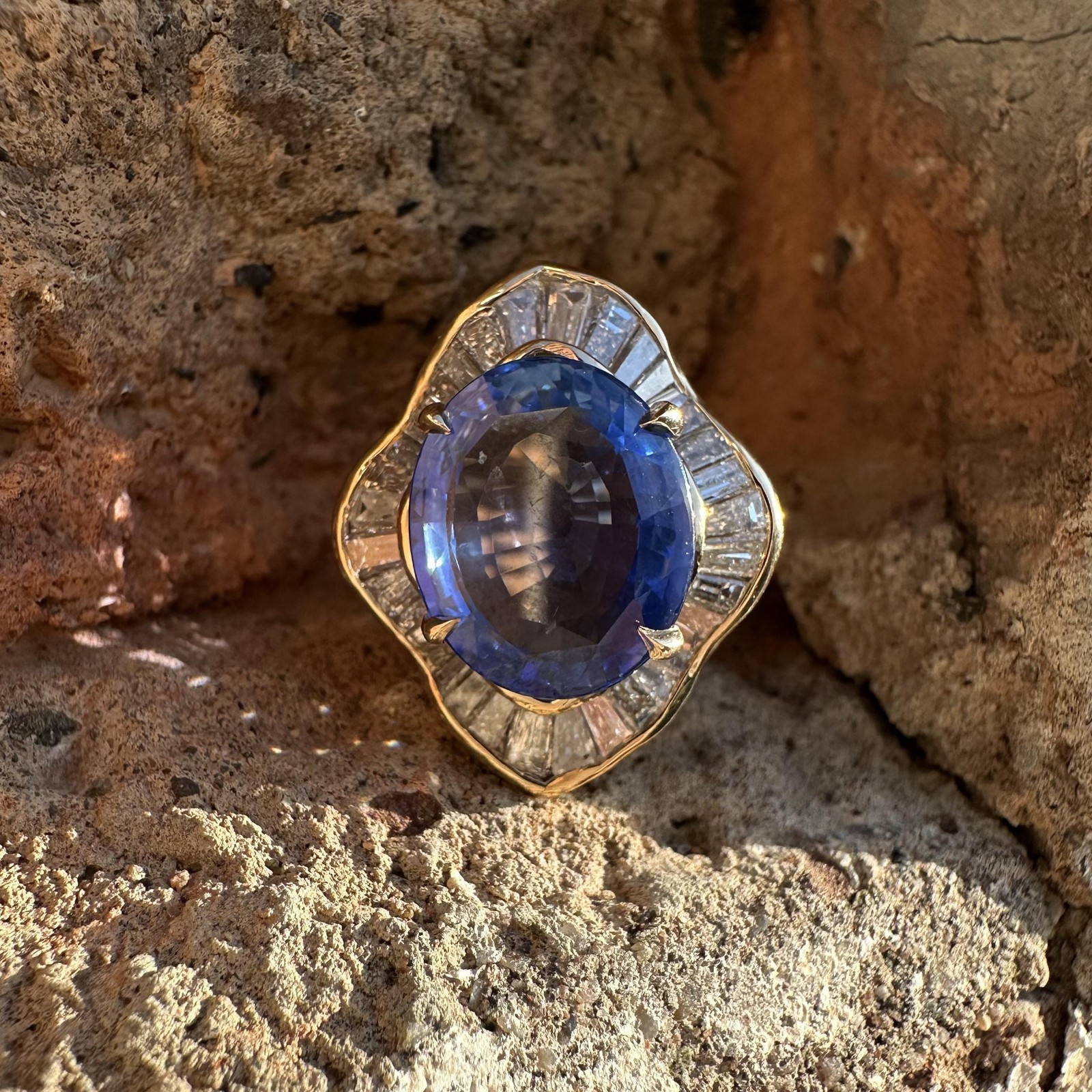 18k Yellow Gold 7.83ct GIA Large Oval Sapphire & Baguette Diamond Ballerina Ring