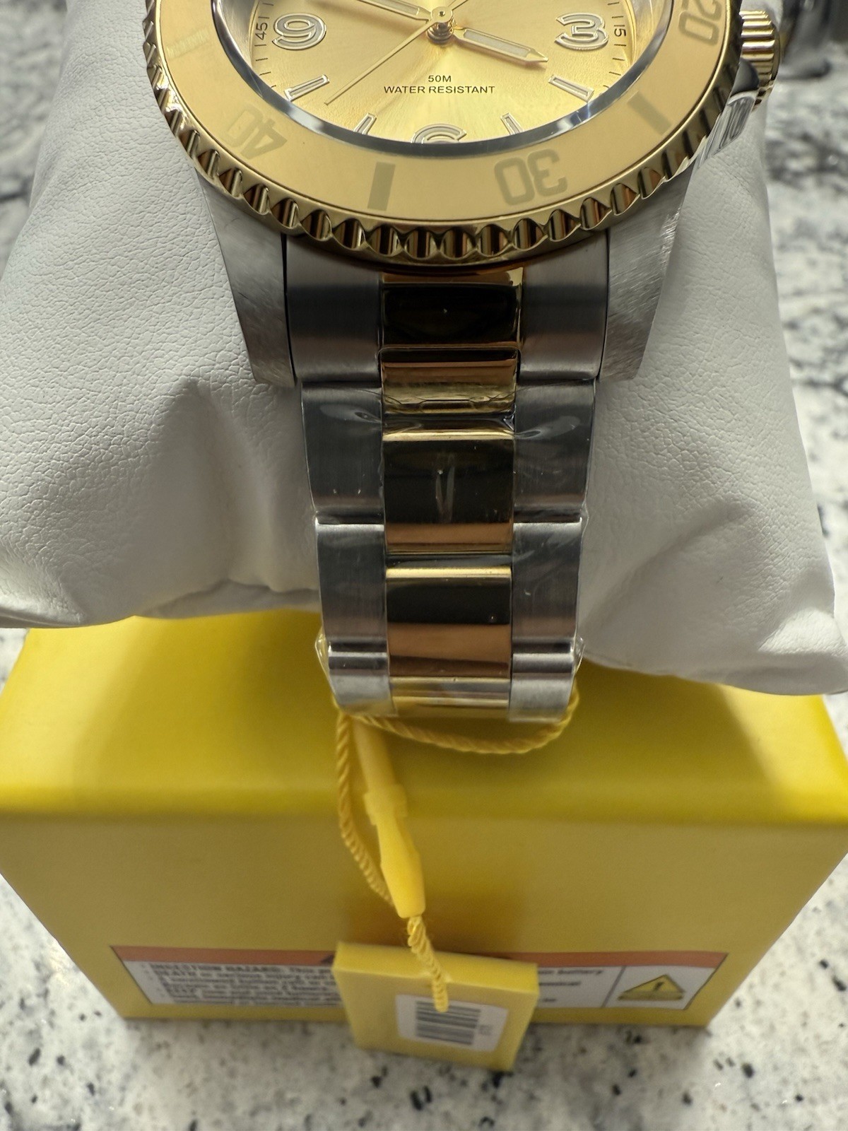 Invicta Specialty Men’s Watch 41mm Two Tone Gold Dial 69725 New!! + Keychain