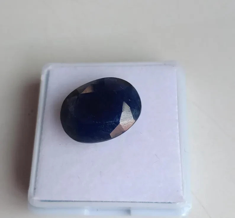 9 Carat Natural Blue Sapphire Oval Faceted Corundum Sapphire Loose Gemstone