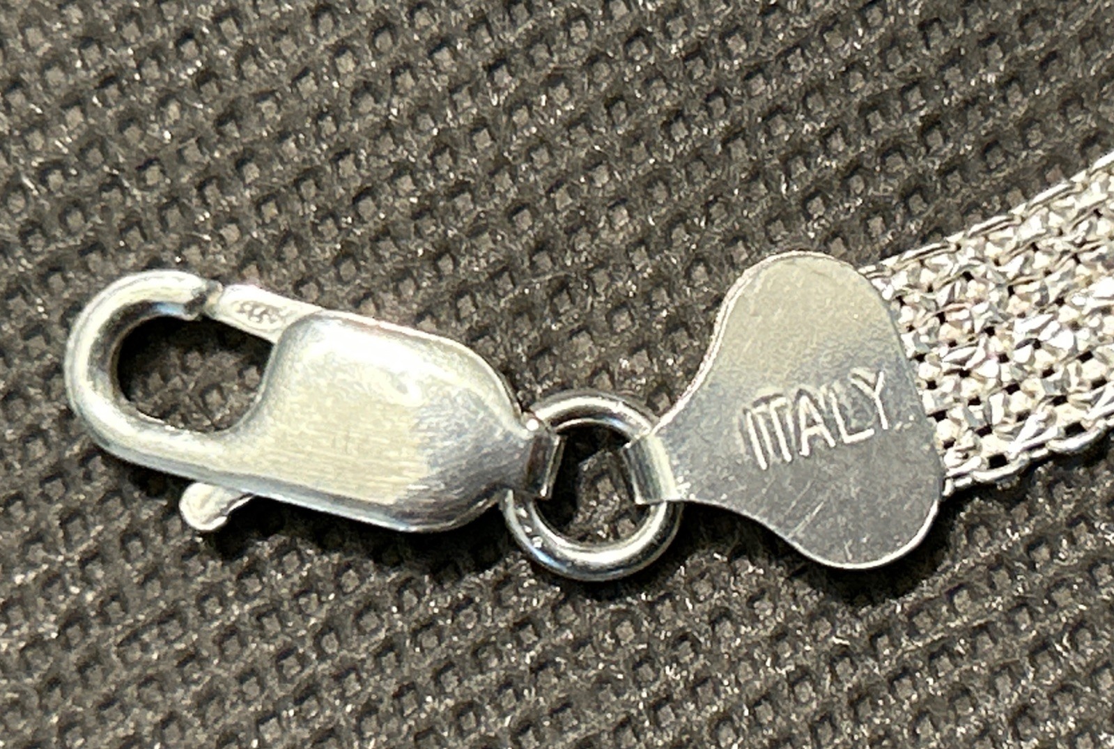 Italian 925 Sterling Silver (16.9 g) Flat Woven Chain 18″ X 5/8″ w/ 2″ extender