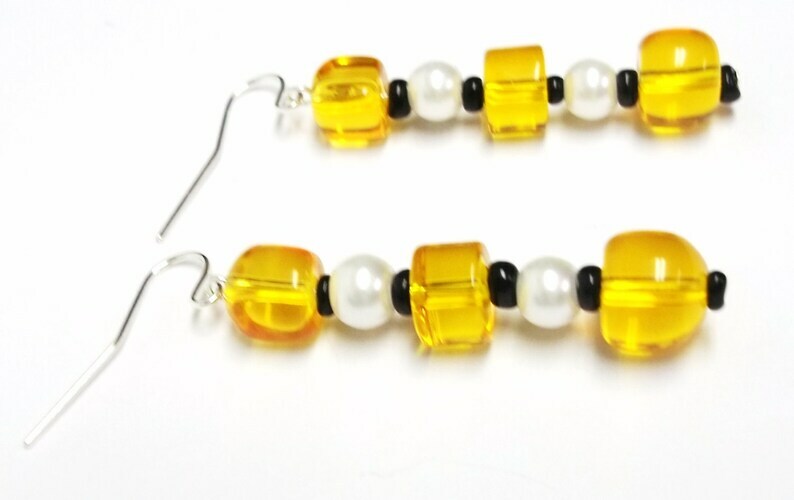 Mixed Shape Orange Transparent & White Glass Bead Necklace/Earrings Set