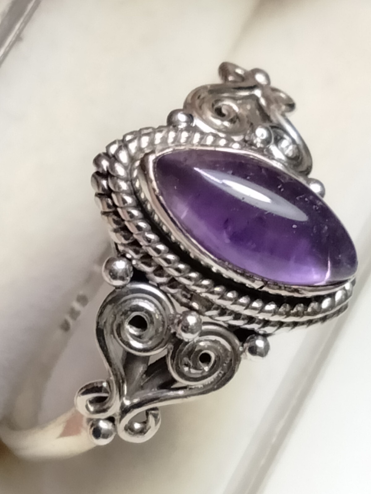 NATURAL AMETHYST IN TRENDY FILIGREE&HALO SET STL. SILVER.925 RING SIZE 9.0-9.25!
