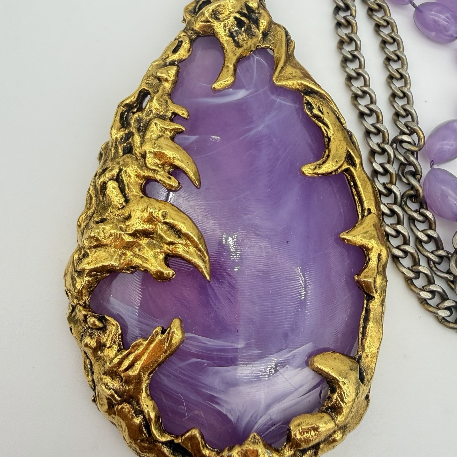 Vtg The Love Witch Brutalist Purple Faux Amethyst Lucite Pendant Necklace