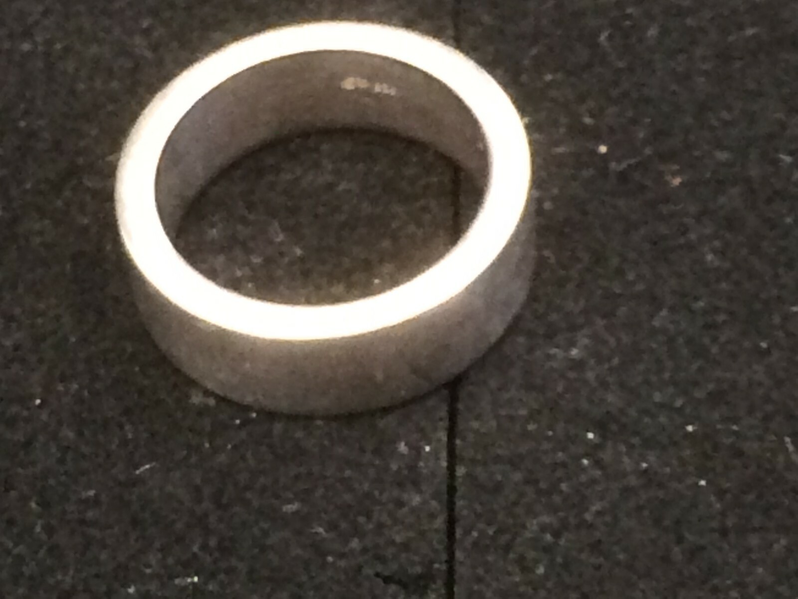 Solid 925 Hallmarked Silver Silver Ring 9.18g! 18mm Internal Dimension Designer Hallmark