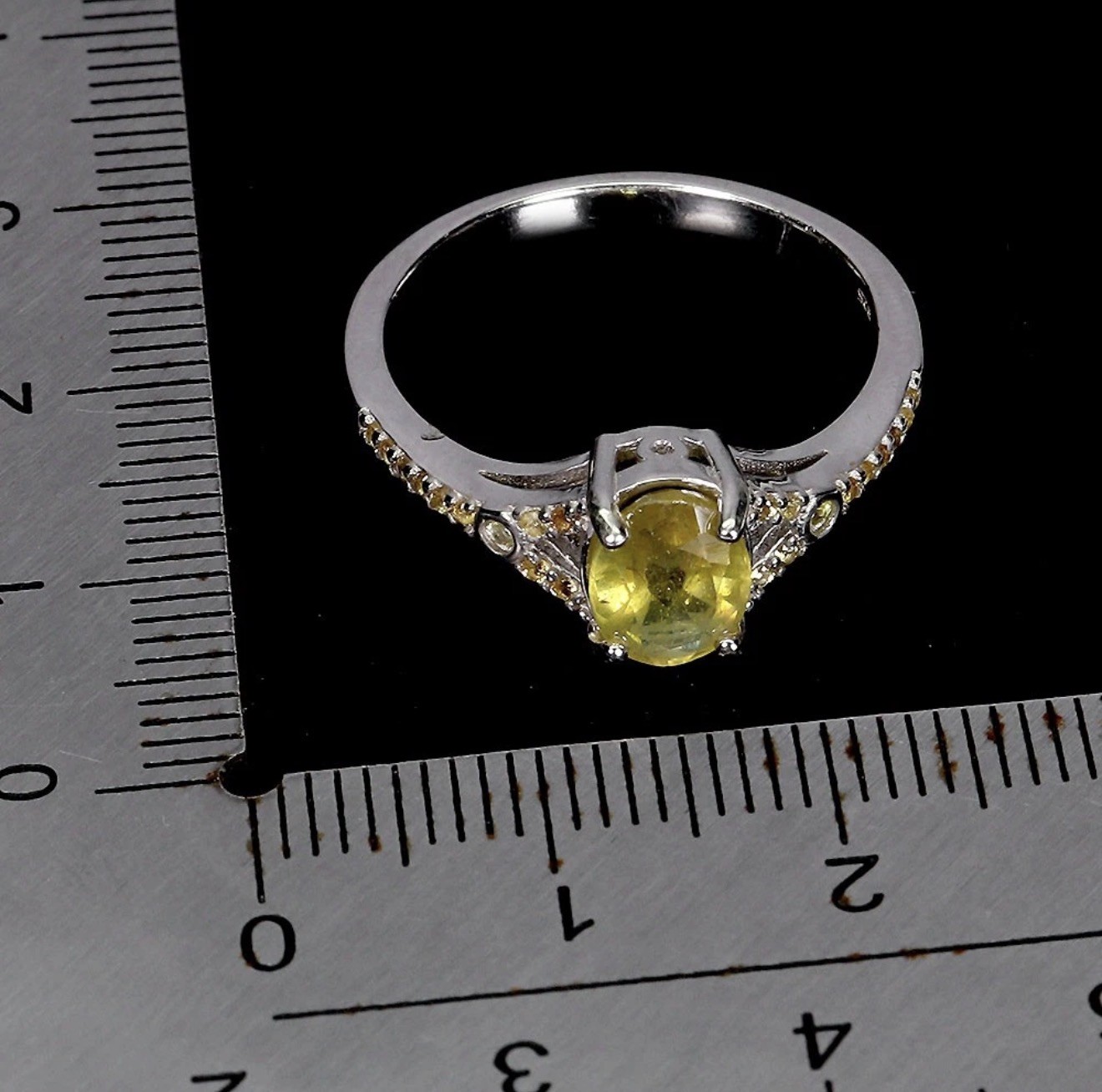 Stunning Natural Yellow Sapphire w/ sapphire accent Ring 925 Sterling Silver sz8