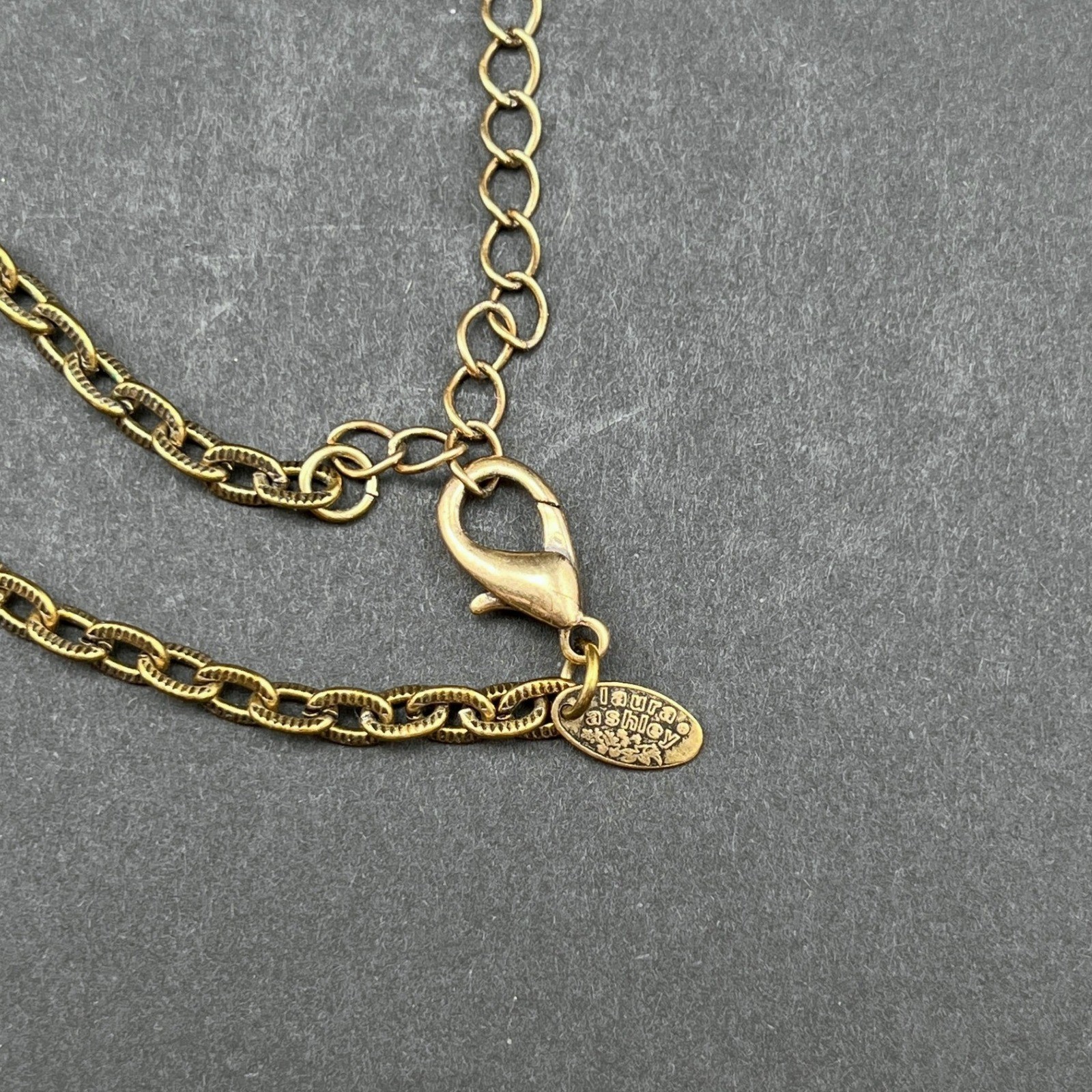 Laura Ashley Statement Necklace Brass Tone Peach Geometric 20″
