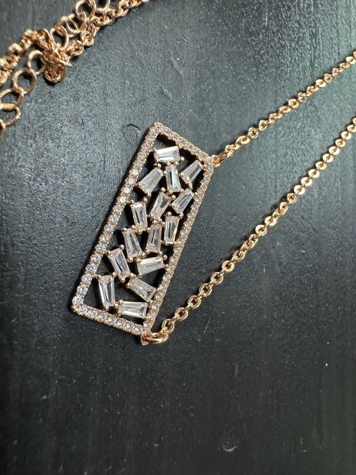 585 14K RG Stamped Rolled Gold Confetti Baguette Pendant 19” Necklace Chain