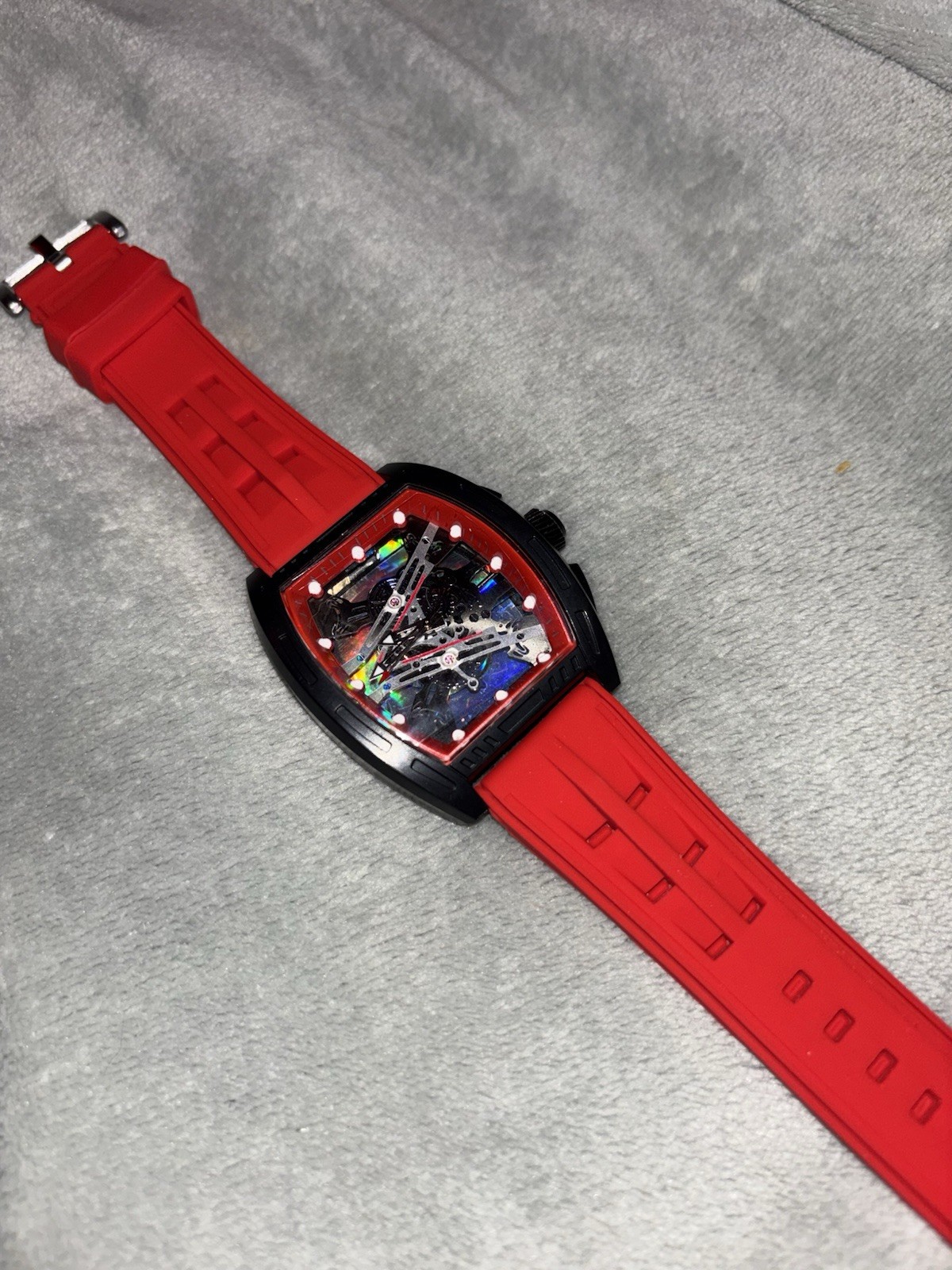 Skeleton Tonneau Automatic Analog Wristwatch Red Rubber Strap Black Case