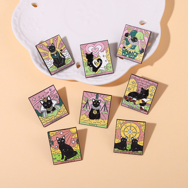 Badge^^ Pins Brooch Lapel Solitaire Black Enamel brooch Tarot Hanged Cartoon Cat