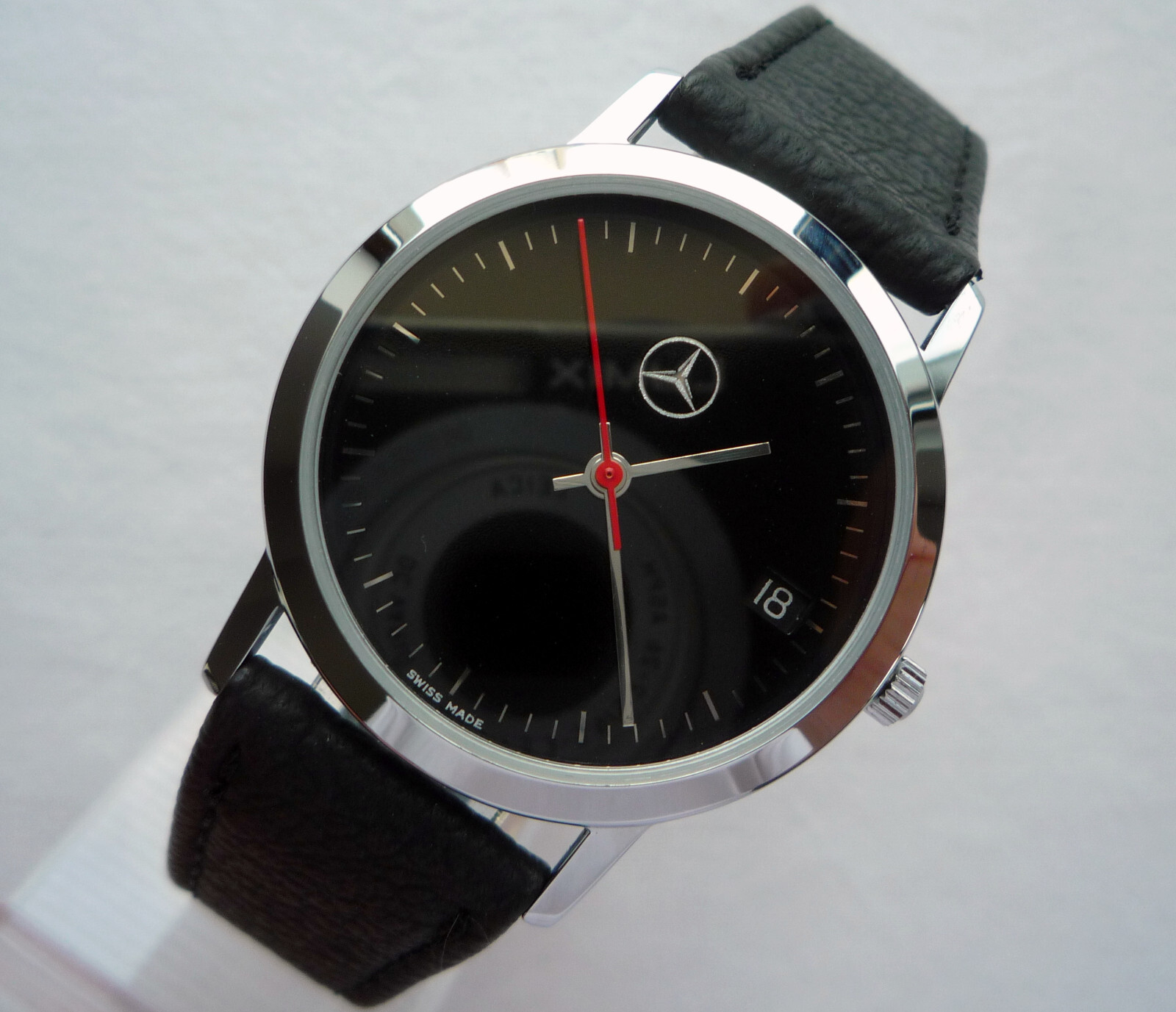 Mercedes Benz Vintage Classic Car Accessory Sport Basic Design Swiss Made Watch