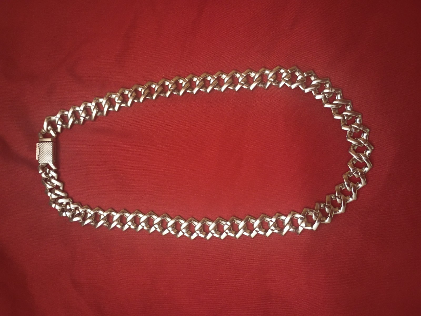 Cuban Link Chain Necklace Stainless Steel Moissanite Iced Out Box Clasp 20″